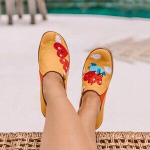 Women's Slip On Shoes (Different Sizes Are Available)